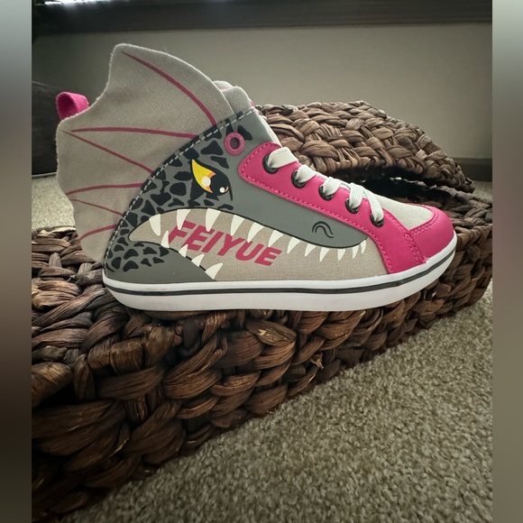 Girls tennis shoes Feiyue Delta Mid Animal youth Size 2 Dragon - Picture 1 of 15